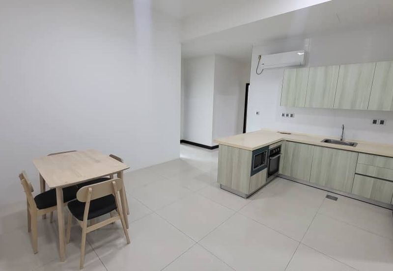 Paragon Suites @ CIQ