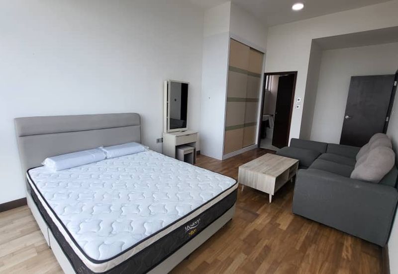 Paragon Suites @ CIQ