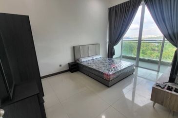 Paragon Suites @ CIQ