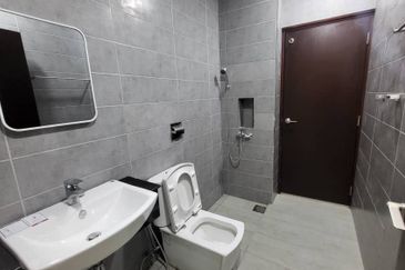 Paragon Suites @ CIQ