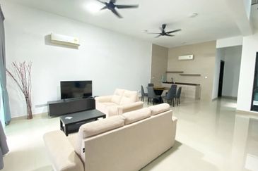 Double Storey Superlink House Estuari Garden 