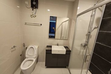 Kings Bay Country Garden @Danga Bay