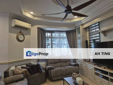 Double Storey Terrace House End Lot Taman Suria , Johor, Johor Bahru