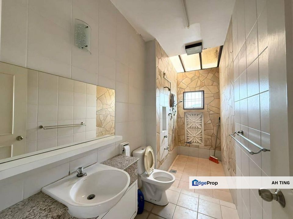 2.5 Storey Terrace House Impian Emas , Johor, Skudai