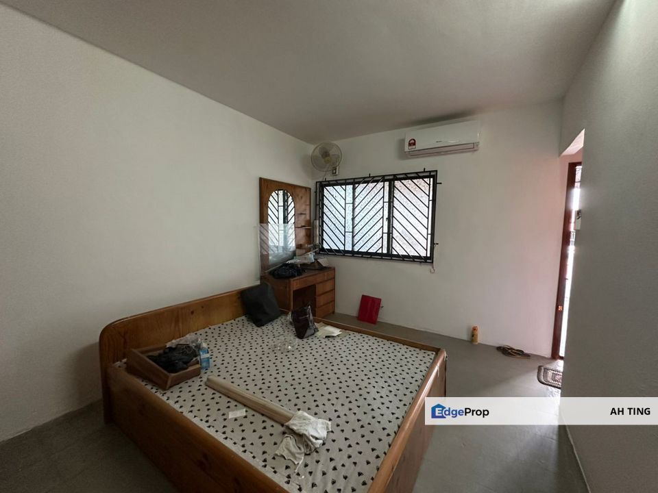 Double Storey Low Cost Taman Damai Jaya , Johor, Skudai