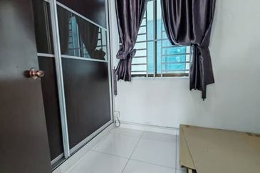 Sky Gardens Residences