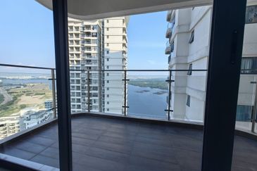 Bay Laurel @ Country Garden Danga Bay