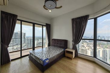 Bay Laurel @ Country Garden Danga Bay