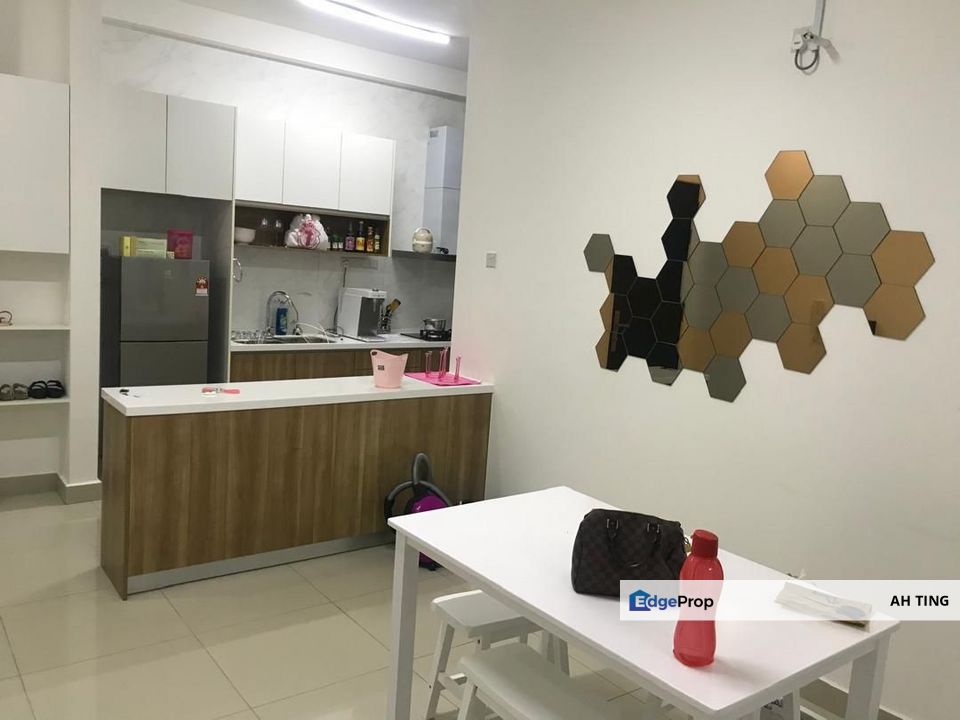 Twin Galaxy Residence Johor Bahru Near Ciq , Johor, Johor Bahru