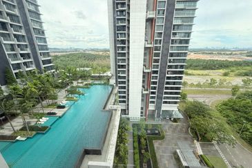 Grand Medini