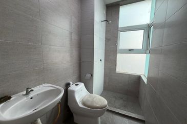 D'Carlton Seaview Residences (Seri Mega)