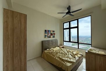 D'Summit Residences @ Kempas Utama