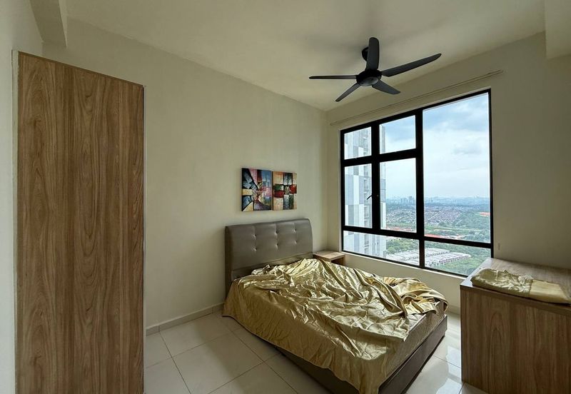 D'Summit Residences @ Kempas Utama