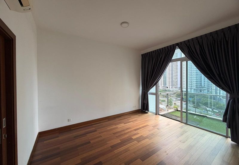 Paradiso Nuova Medini