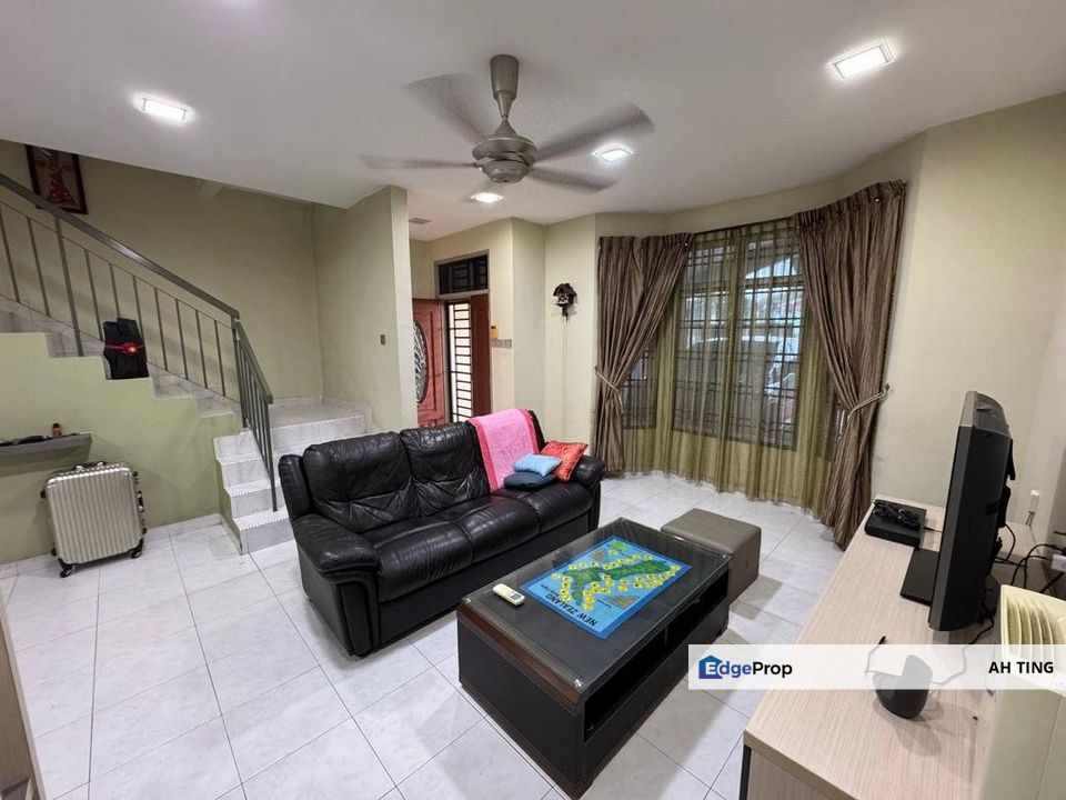 Double Storey Terrace House Taman Nusa Bestari , Johor, Skudai