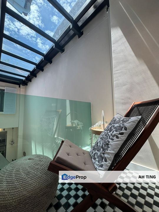 Double Storey Semi D End Lot East Ledang , Johor, East Ledang