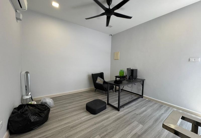 Taman Redang Lakeview 2