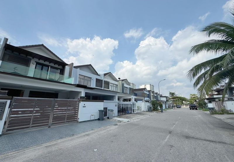 Taman Redang Lakeview 2