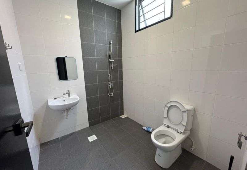 Taman Redang Lakeview 2