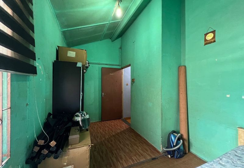 Double Storey Low Cost Taman Seri Senai 