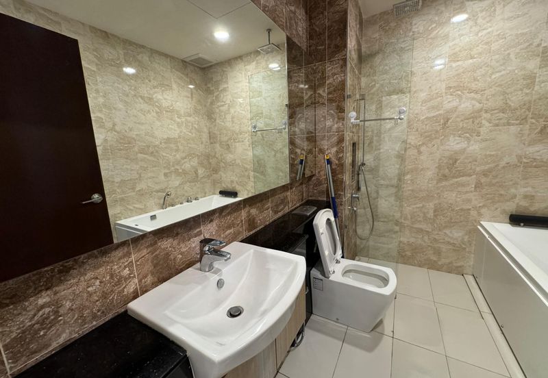 Paragon Suites @ CIQ