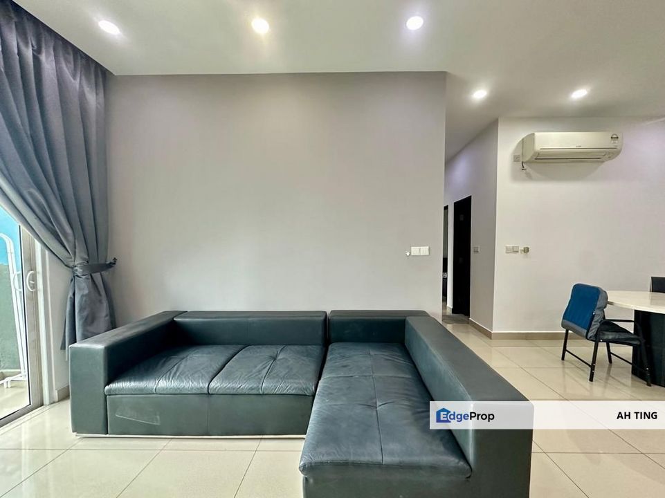 Twin Galaxy Residence Johor Bahru Near Ciq , Johor, Johor Bahru