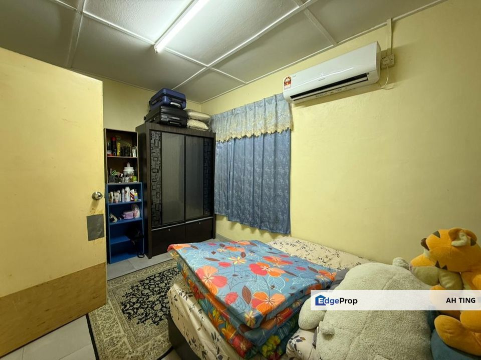 Double Storey Low Cost Taman Skudai Baru , Johor, Skudai