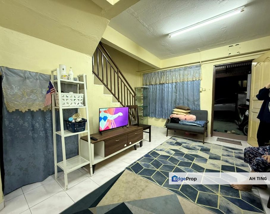 Double Storey Low Cost Taman Skudai Baru , Johor, Skudai