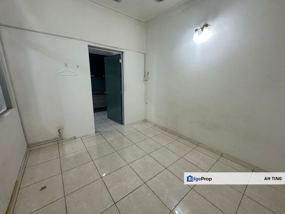 Double Storey Terrace House Taman Ehsan Jaya , Johor, Johor Bahru
