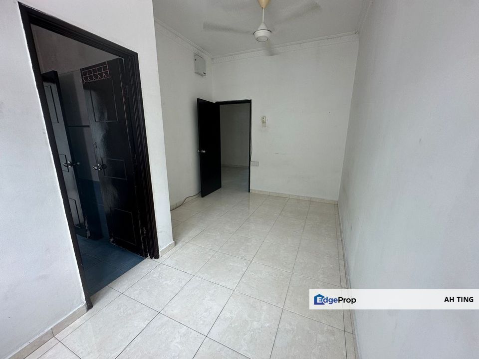 Double Storey Terrace House Taman Ehsan Jaya , Johor, Johor Bahru
