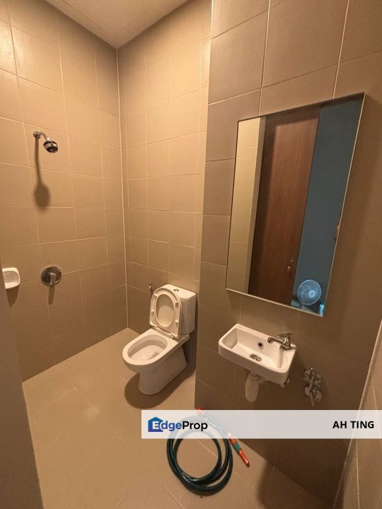 2 Storey Semi D Sakura Residence Sunway Medini , Johor, Nusajaya