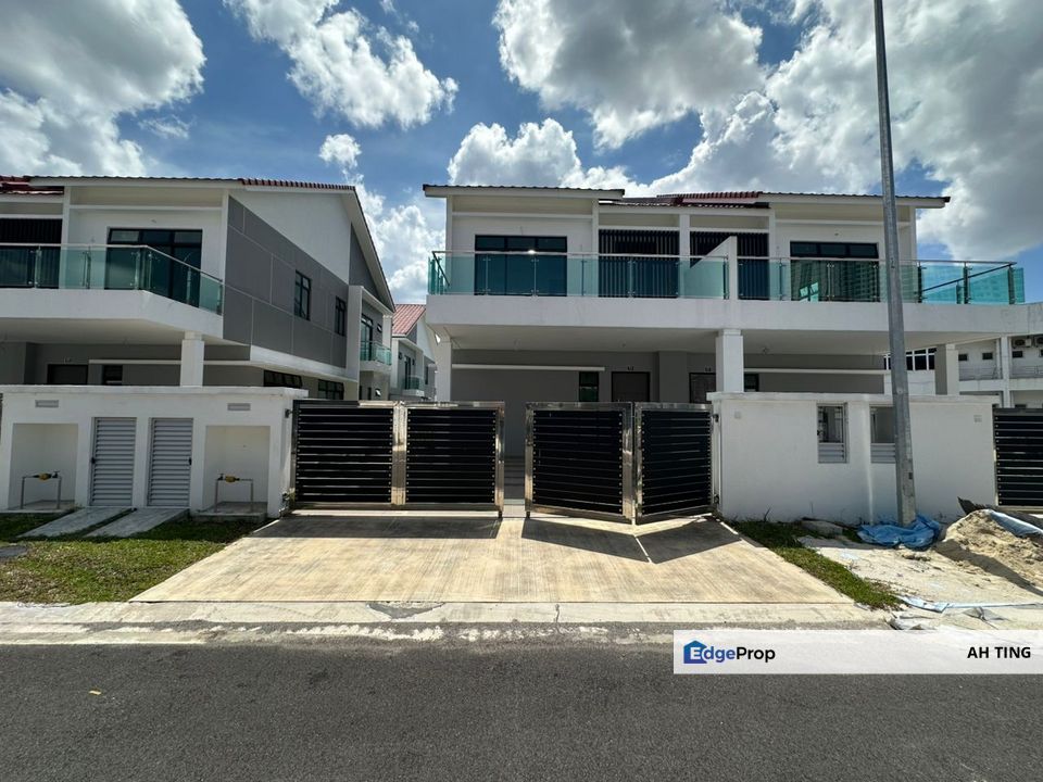 Double Storey Semi D Austin Mutiara , Johor, Johor Bahru