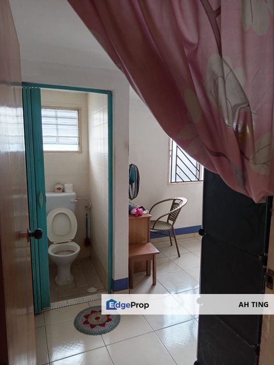 Double Storey Low Cost Taman Ria Plentong , Johor, Plentong
