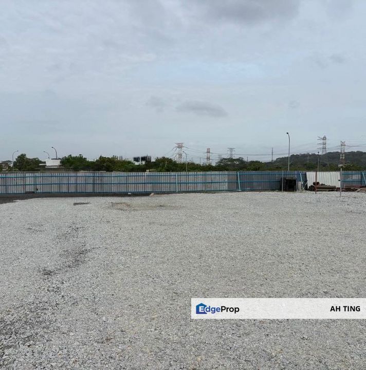 Medium Industrial Land Taman Cahaya Kota Puteri , Johor, Masai