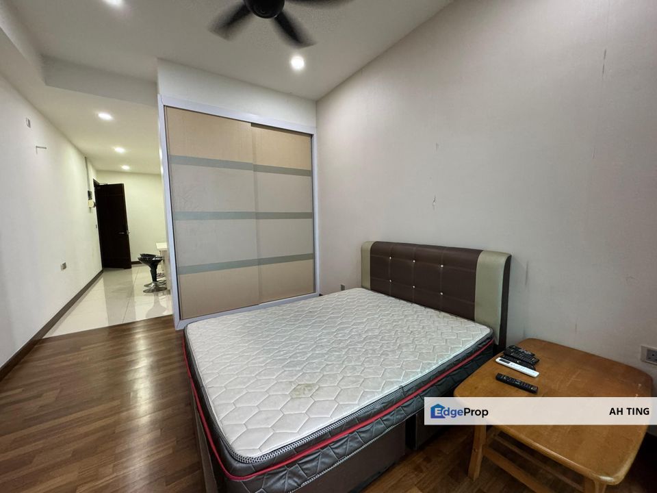 Paragon Suites Johor Bahru Near Ciq , Johor, Johor Bahru