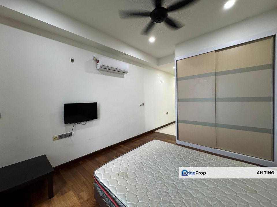 Paragon Suites Johor Bahru Near Ciq , Johor, Johor Bahru