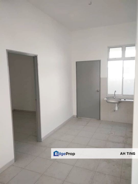 Double Storey Terrace House End Lot Pulai Mutiara , Johor, Kangkar Pulai