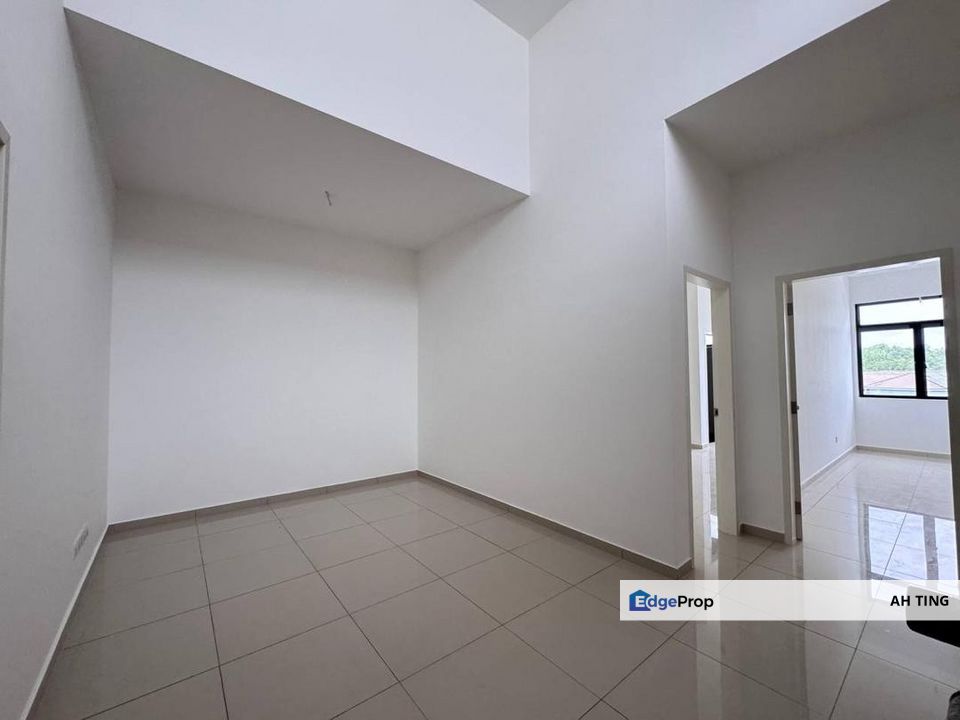 Double Storey Terrace House Desa Tebrau Cello, Johor, Johor Bahru