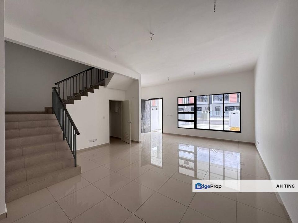 Double Storey Terrace House Desa Tebrau Cello, Johor, Johor Bahru
