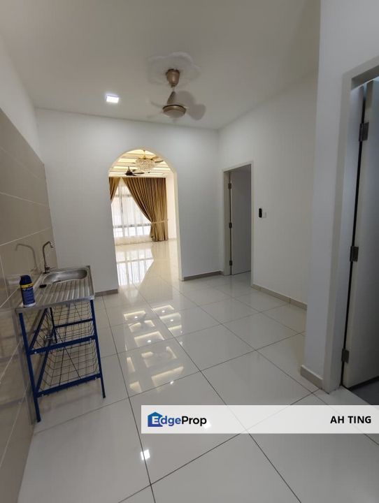 Double Storey Terrace House Desa Tebrau Cello , Johor, Johor Bahru