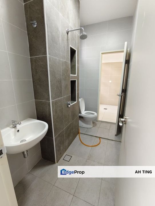 Double Storey Terrace House Desa Tebrau Cello , Johor, Johor Bahru