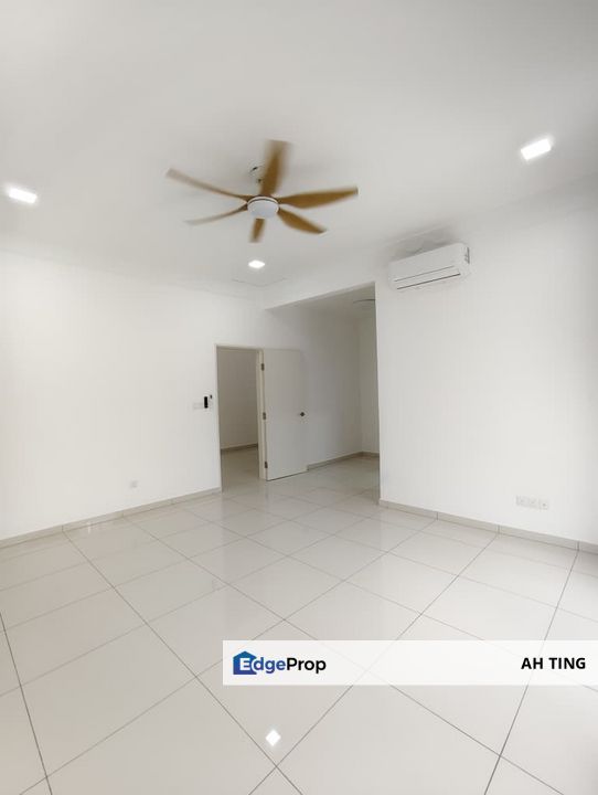 Double Storey Terrace House Desa Tebrau Cello , Johor, Johor Bahru