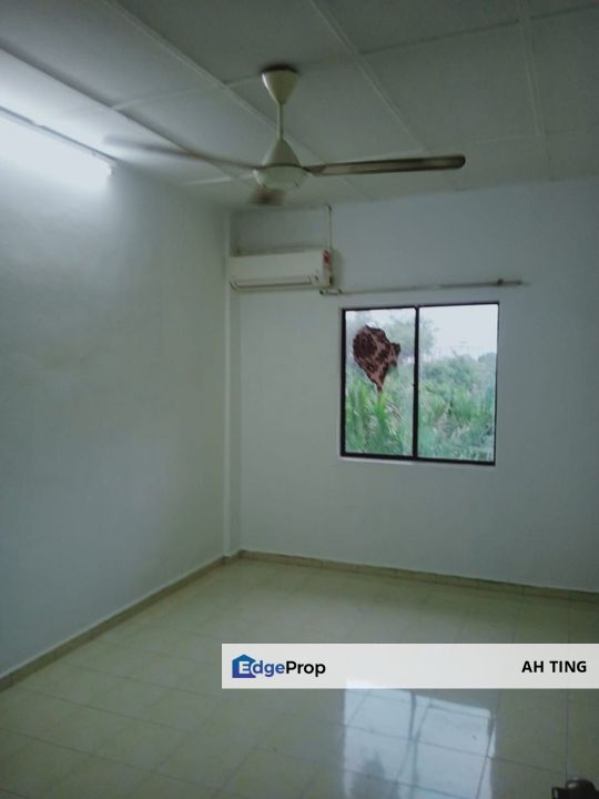 Lily & Jasmine Apartment Tampoi , Johor, Tampoi