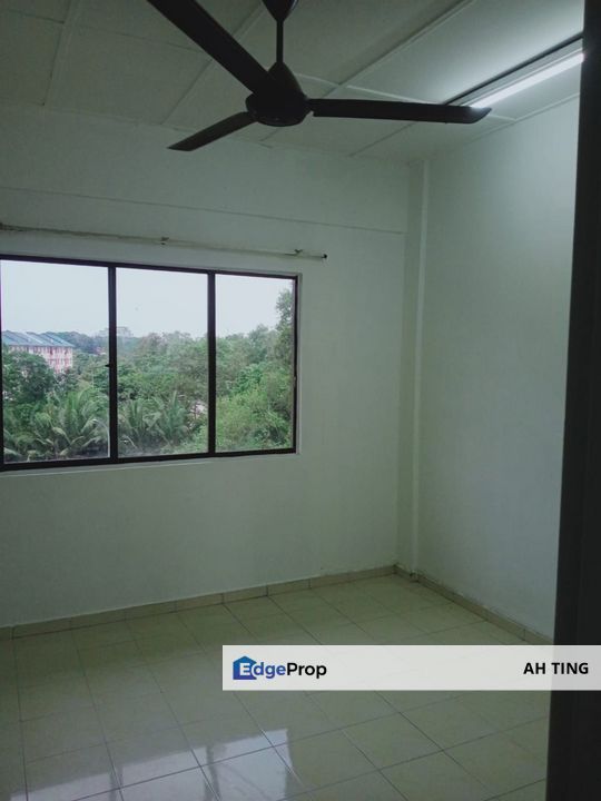 Lily & Jasmine Apartment Tampoi , Johor, Tampoi