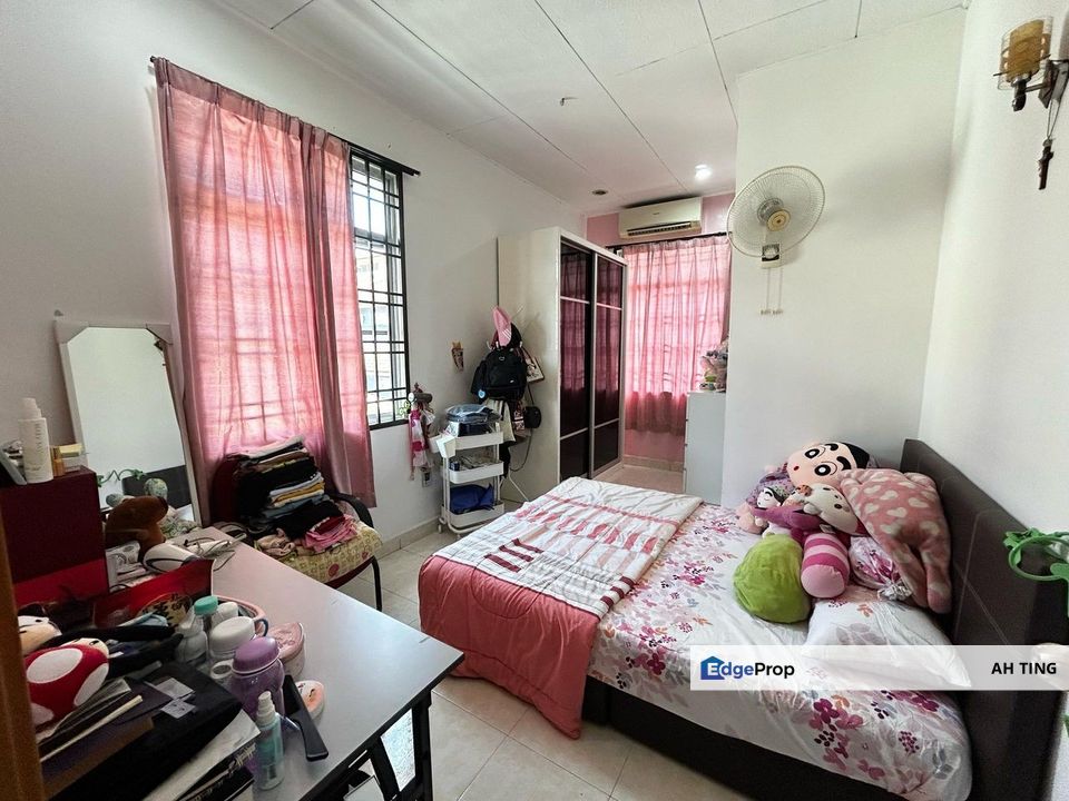 Double Storey Terrace House End Lot Bestari Indah , Johor, Ulu Tiram