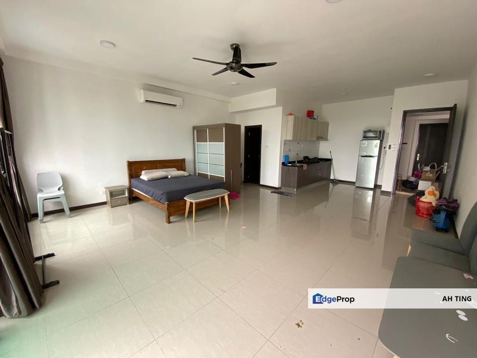 Molek Regency Taman Molek , Johor, Johor Bahru