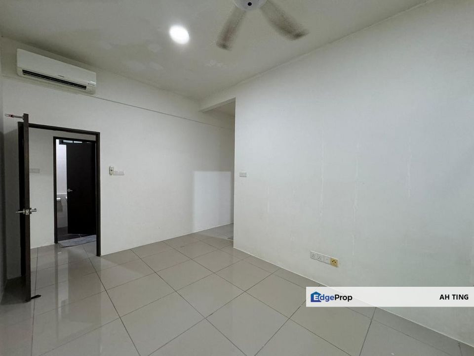 8scape Residence Taman Perling , Johor, Johor Bahru