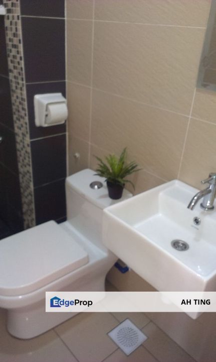 Perling Heights Apartment Taman Baiduri , Johor, Johor Bahru