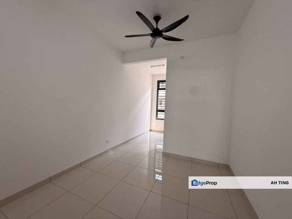 Double Storey Terrace House Senadi Hills , Johor, 