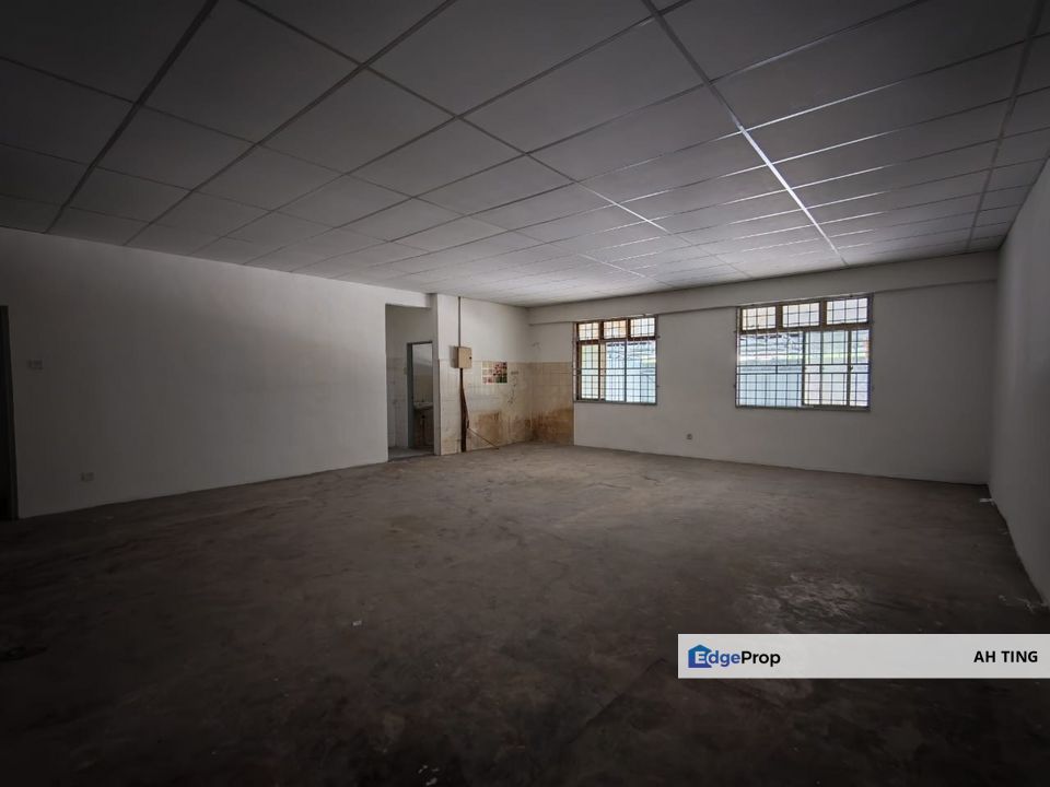 1.5 Storey Terrace Factory Kota Puteri , Johor, Masai